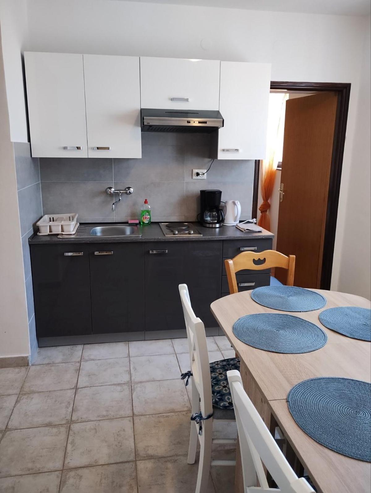 Apartments Aldo Баньоле Екстериор снимка